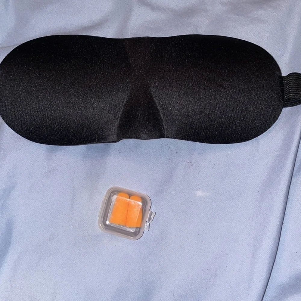 Plain black eye mask with ear plugs BRAND NEW travel vacation trip kit health